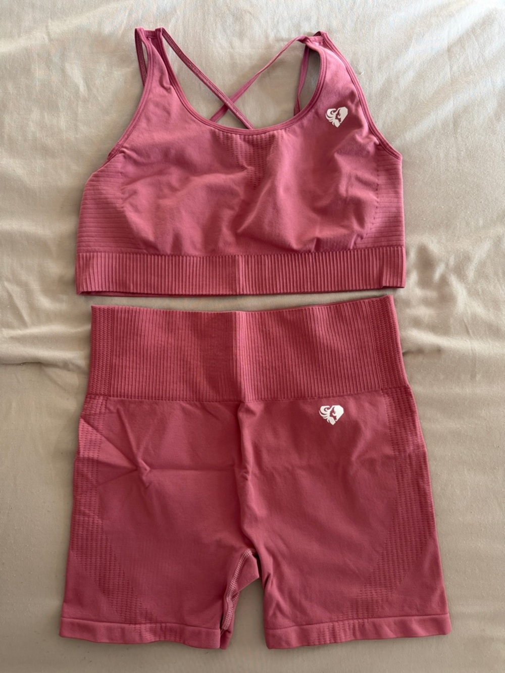 Seamless Women’s Ribbed Pink Active Set